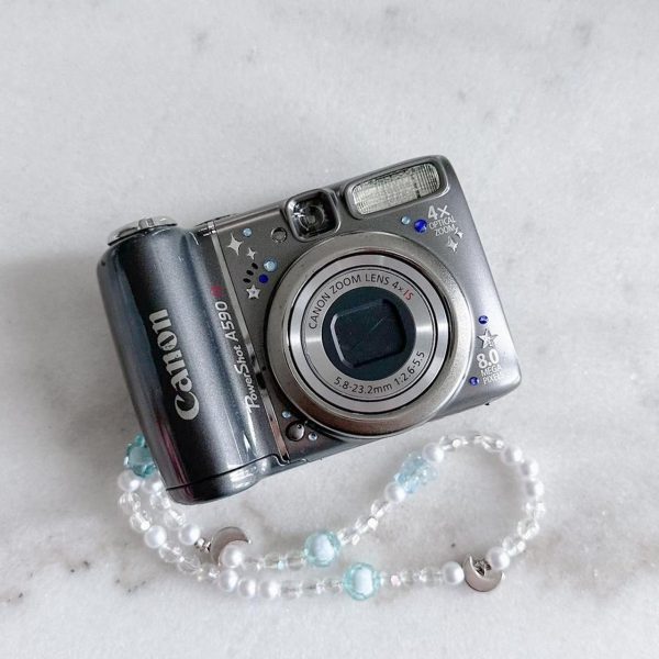 Canon Silver and Grey Cameras-and-accessories