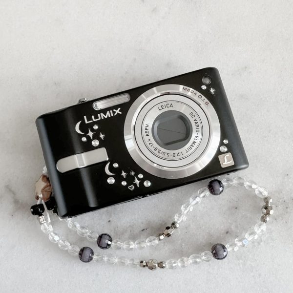 Black Cameras-and-accessories