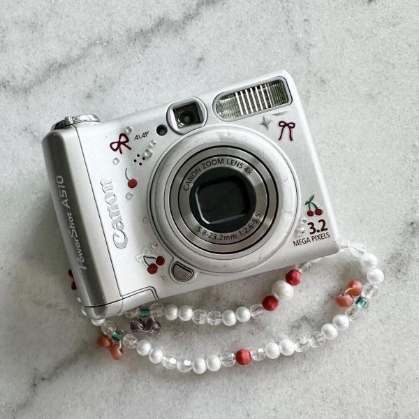 Canon Silver and Grey Cameras-and-accessories