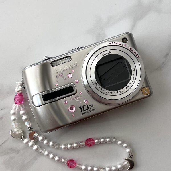 Silver and Grey Cameras-and-accessories